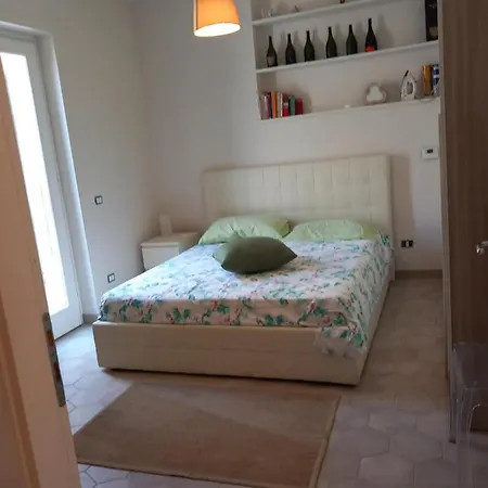 Tra Uliveti E Mare Villa